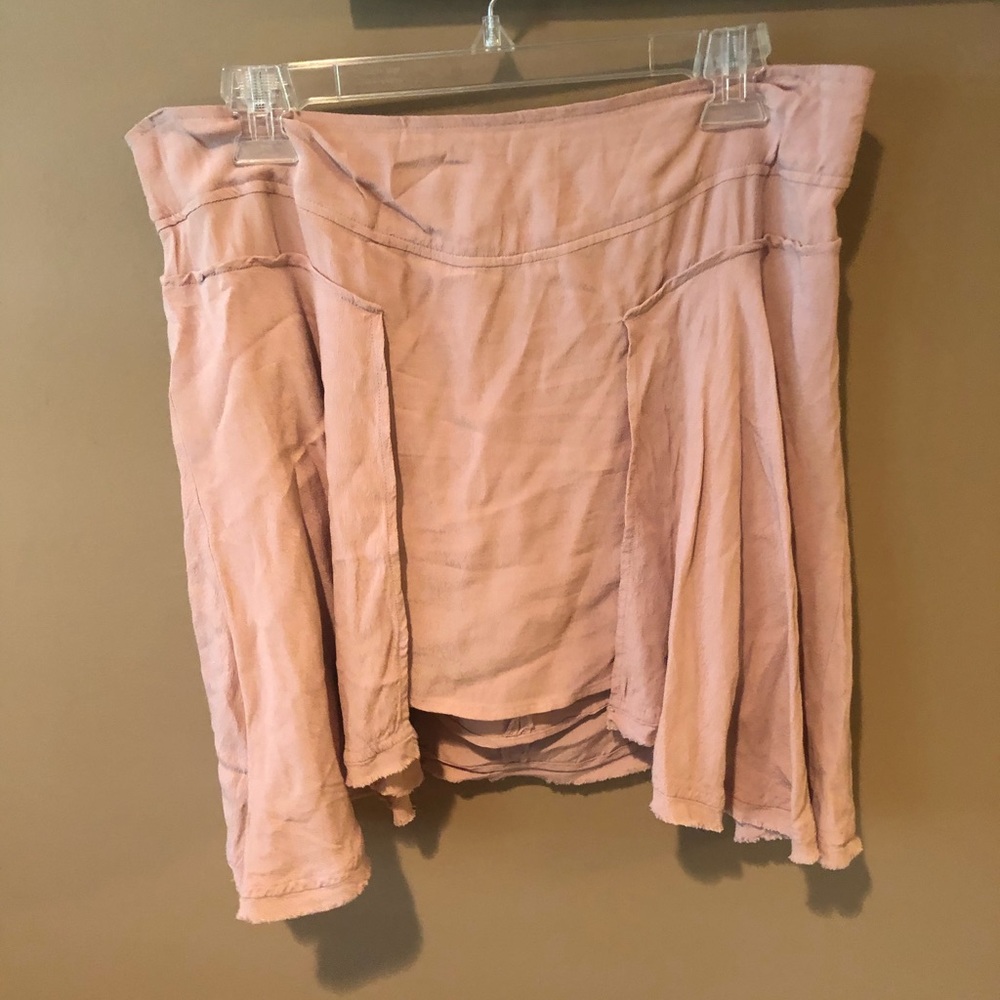 Baby pink flowy skirt